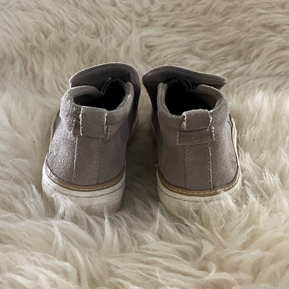 Toms Tan Suede Ankle Boots - Picture 5 of 8